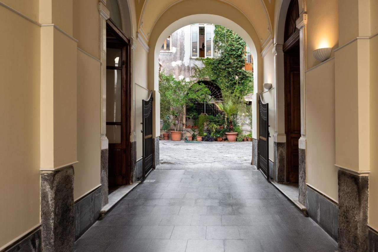 Catania City Center Historical Building Home Catânia Exterior foto